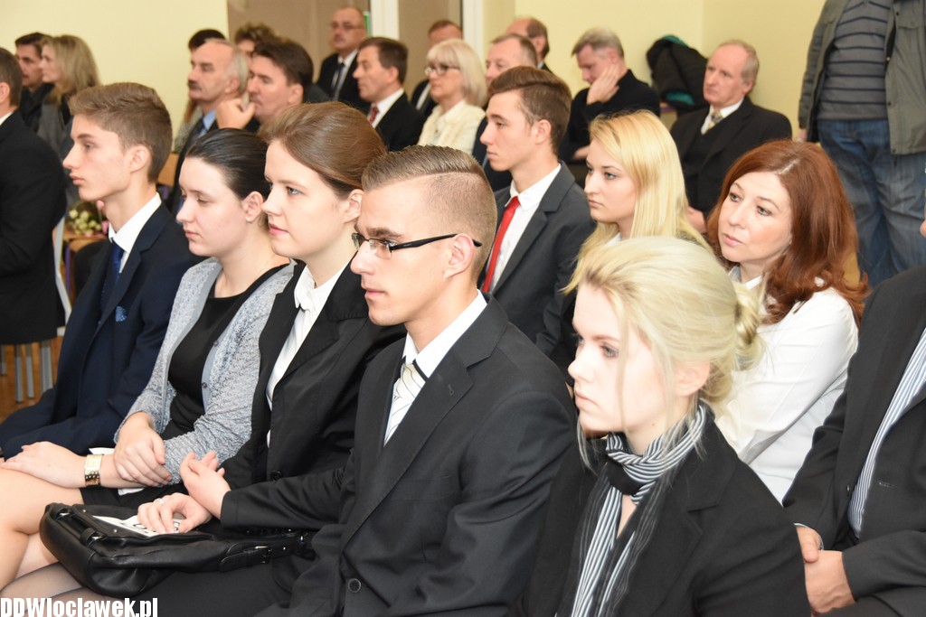 Wręczenie dyplomów stypendystom