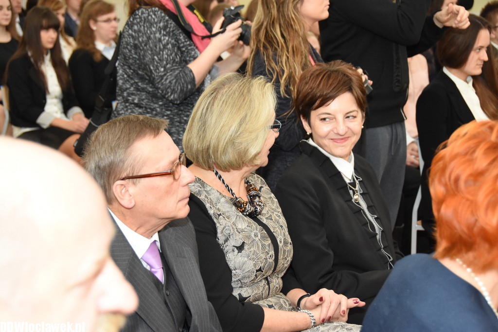 Wręczenie dyplomów stypendystom