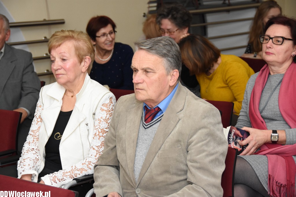 Zjazd rodzinny w bibliotece w Browarze