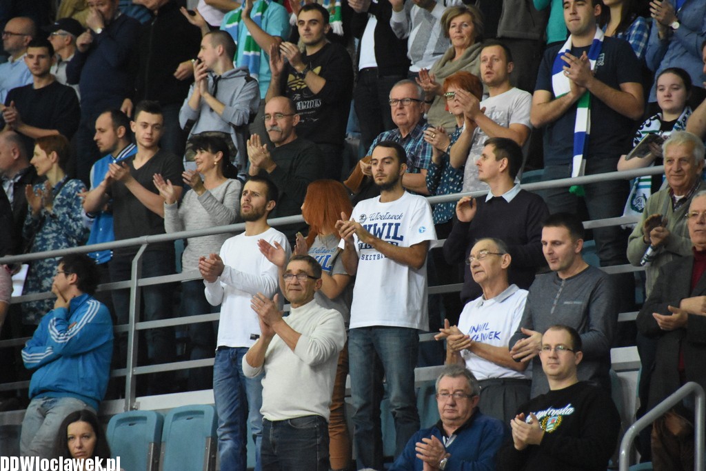 Kibice na meczu Anwil - Polpharma