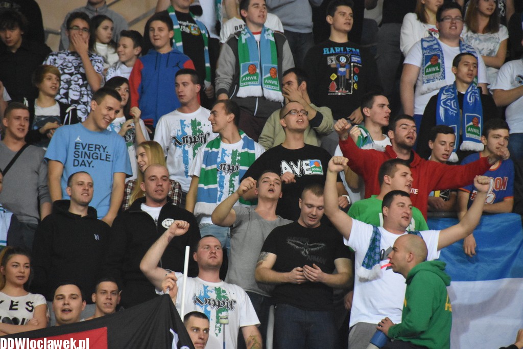 Kibice na meczu Anwil - Polpharma