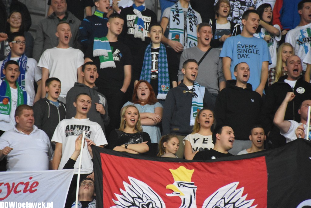 Kibice na meczu Anwil - Polpharma