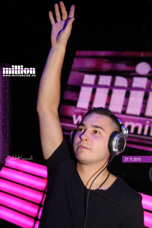 Piątek 27.11 Million Club