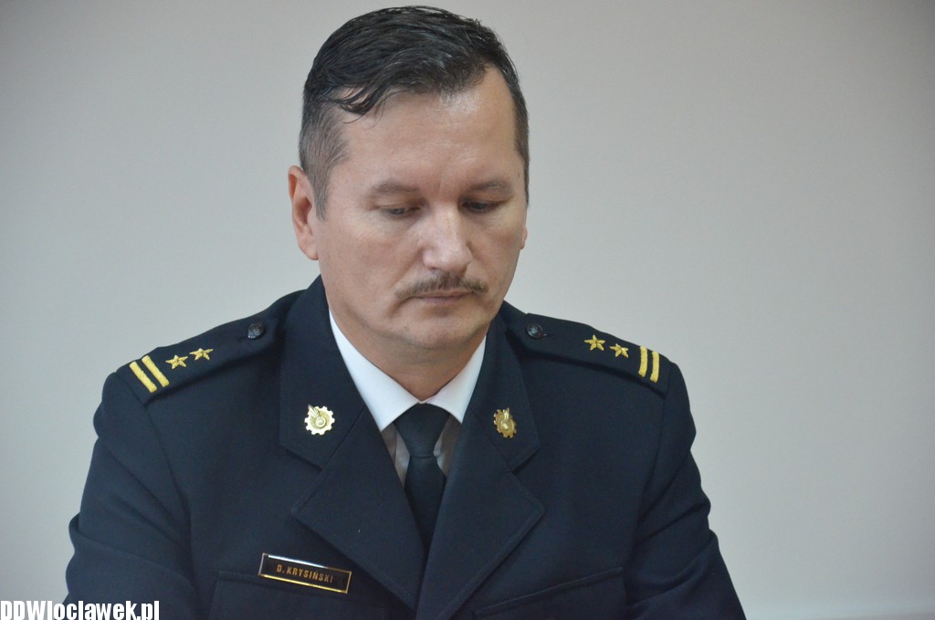 Konferencja prasowa straży pożarnej