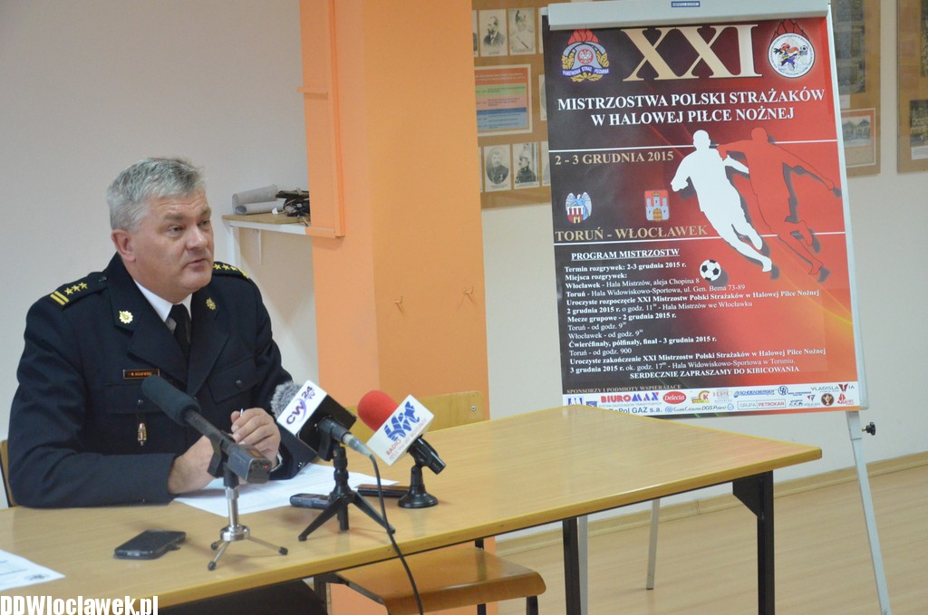 Konferencja prasowa straży pożarnej