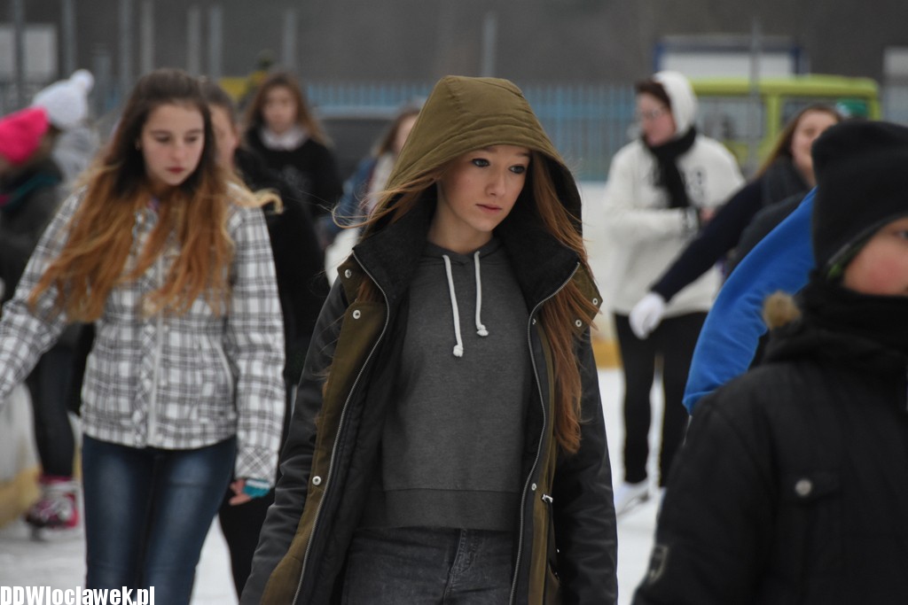 Otwarcie lodowiska przy Hali Mistrzów