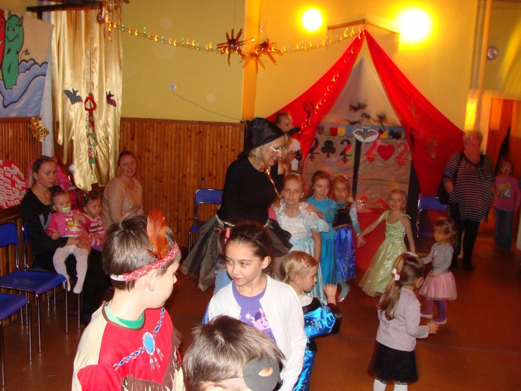 Bal andrzejkowy w klubie Łęg