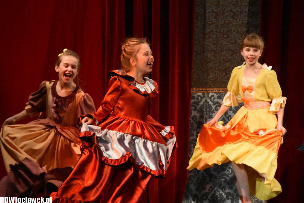 12 miesięcy w Teatrze Impresaryjnym