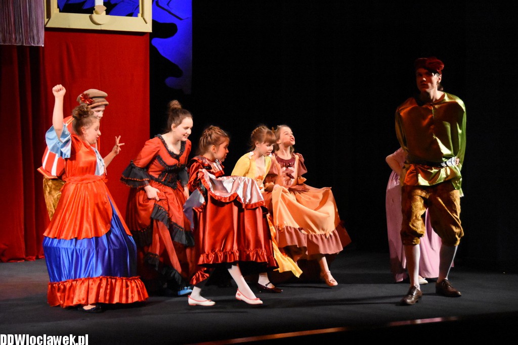 12 miesięcy w Teatrze Impresaryjnym
