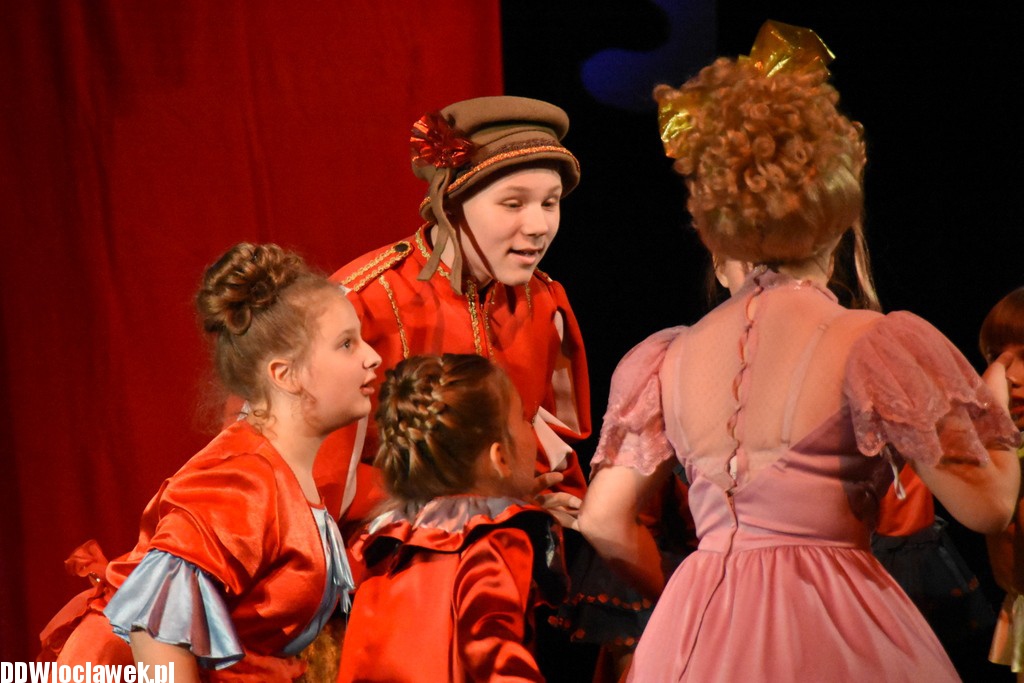 12 miesięcy w Teatrze Impresaryjnym