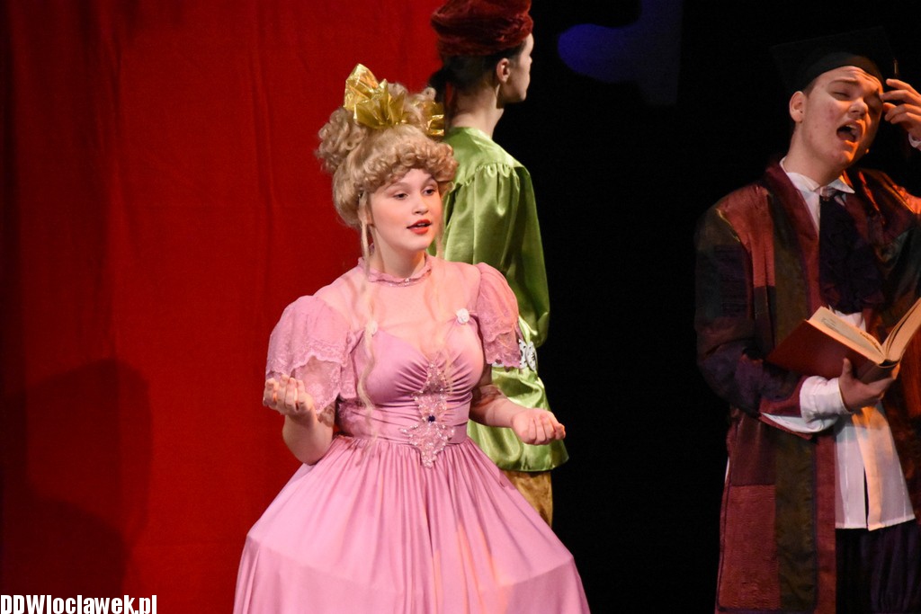 12 miesięcy w Teatrze Impresaryjnym