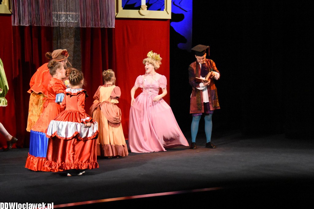 12 miesięcy w Teatrze Impresaryjnym