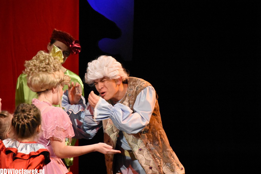 12 miesięcy w Teatrze Impresaryjnym