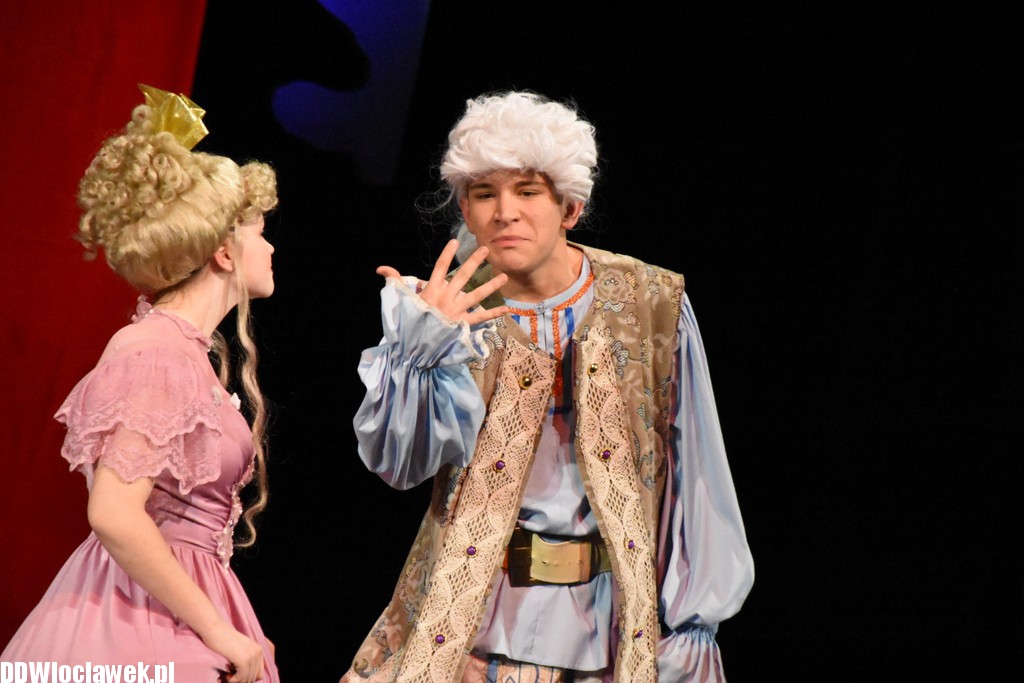 12 miesięcy w Teatrze Impresaryjnym
