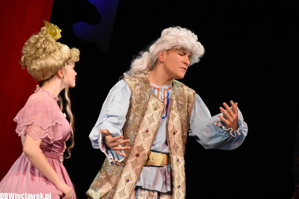 12 miesięcy w Teatrze Impresaryjnym