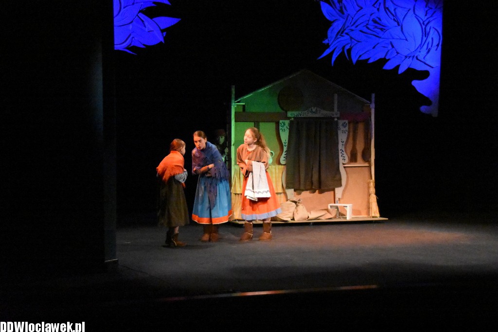 12 miesięcy w Teatrze Impresaryjnym