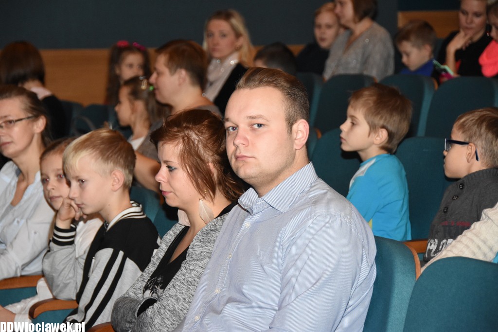 12 miesięcy w Teatrze Impresaryjnym