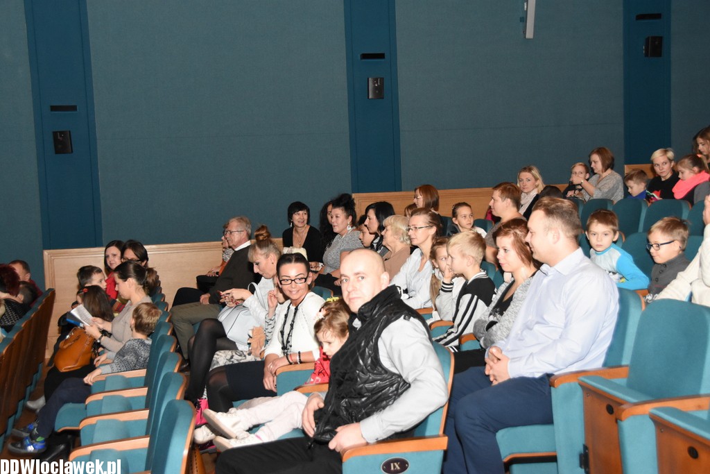 12 miesięcy w Teatrze Impresaryjnym