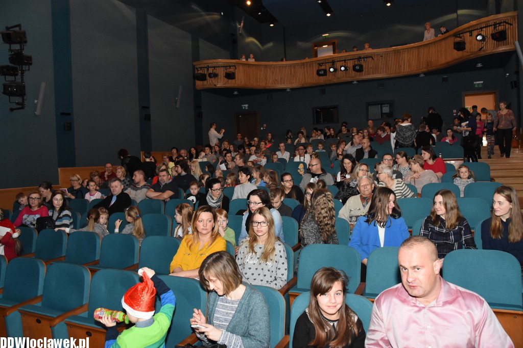 12 miesięcy w Teatrze Impresaryjnym