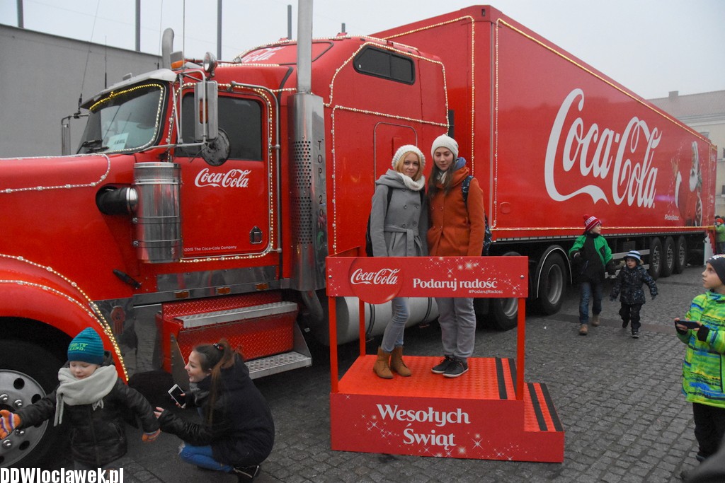 Ciężarówka Coca - Coli we Włocławku