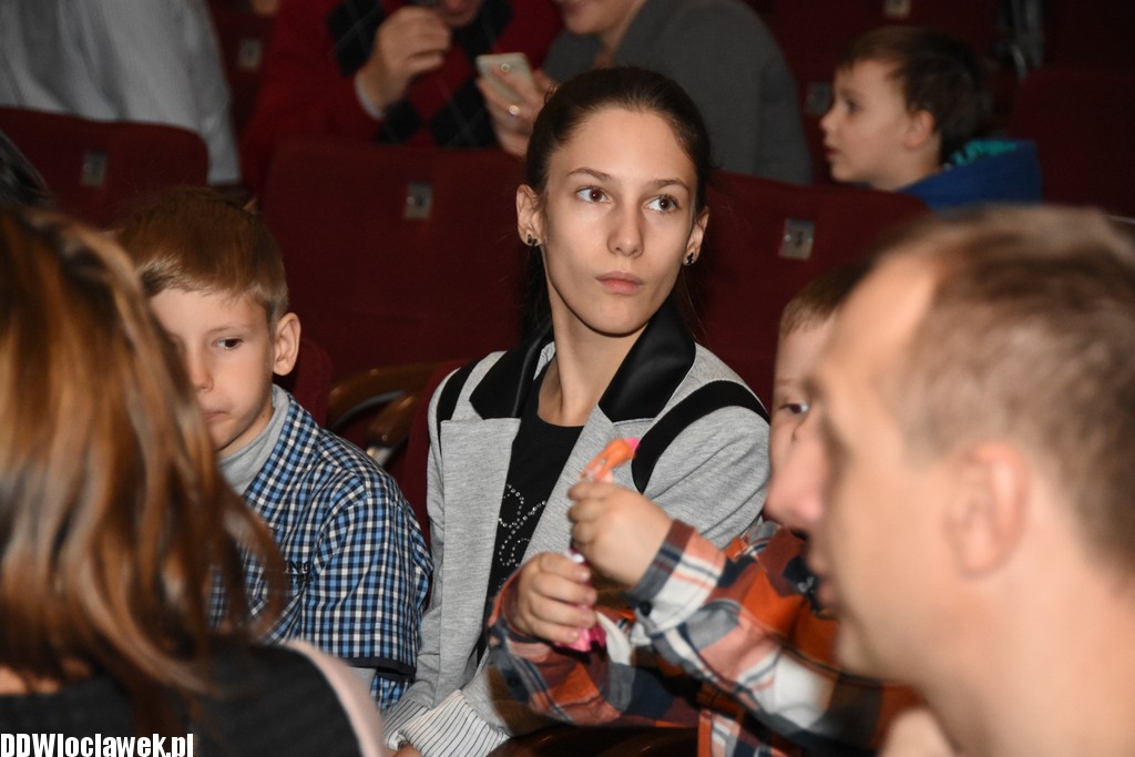 Maurycy i kolędnicy w Browarze B