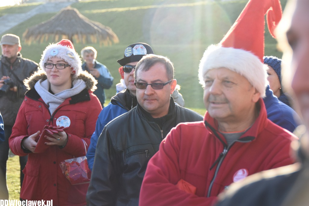 Morsy przepłynęły Wisłę