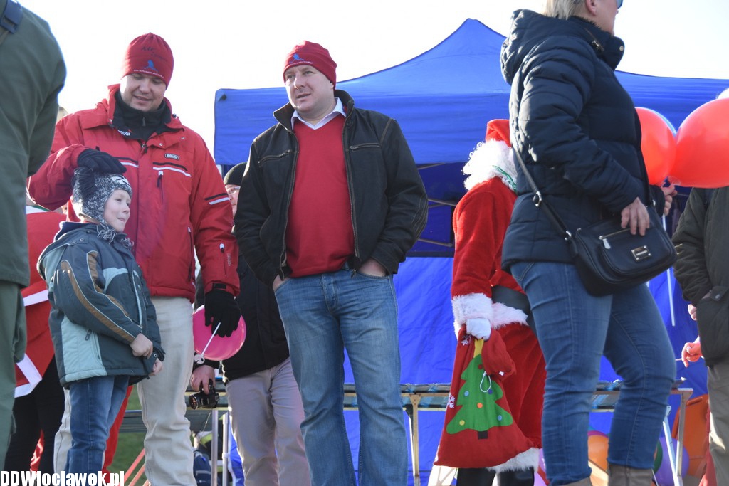 Morsy przepłynęły Wisłę
