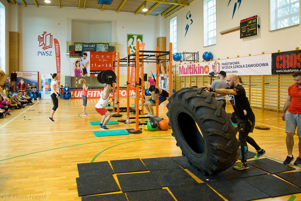 Mikołajkowy maraton fitness