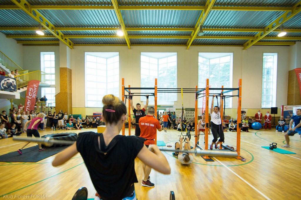 Mikołajkowy maraton fitness