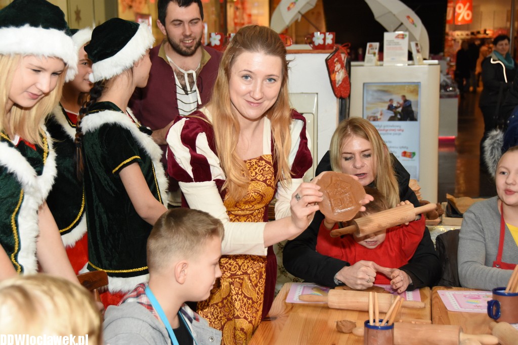 Gwiezdne Wojny i Mikołaj we Wzorcowni