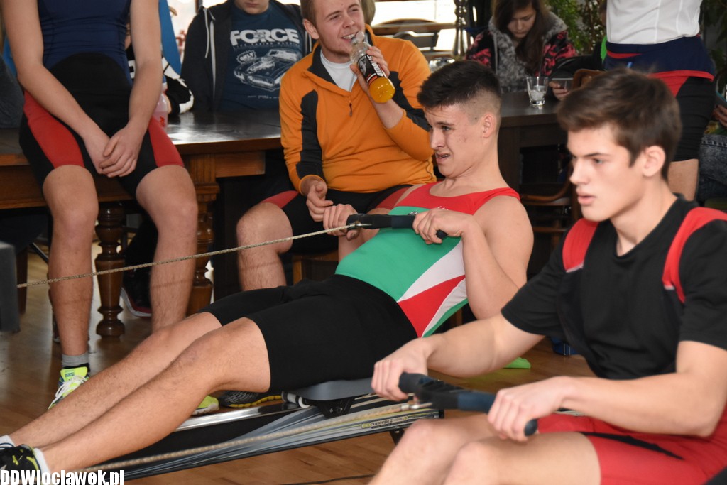 Maraton wioślarski w kawiarni Rejs