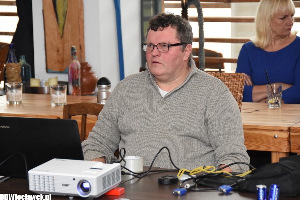 Maraton wioślarski w kawiarni Rejs