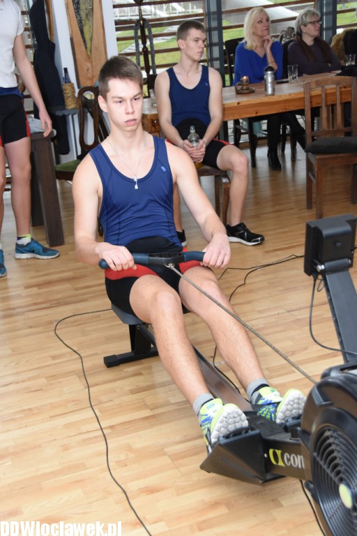 Maraton wioślarski w kawiarni Rejs