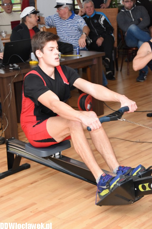 Maraton wioślarski w kawiarni Rejs