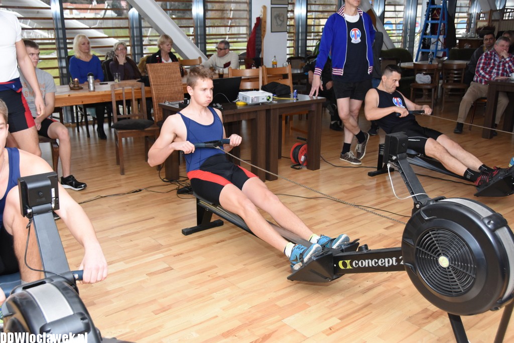 Maraton wioślarski w kawiarni Rejs