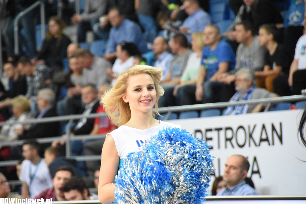 Cheerleaderki na meczu Anwil - Trefl