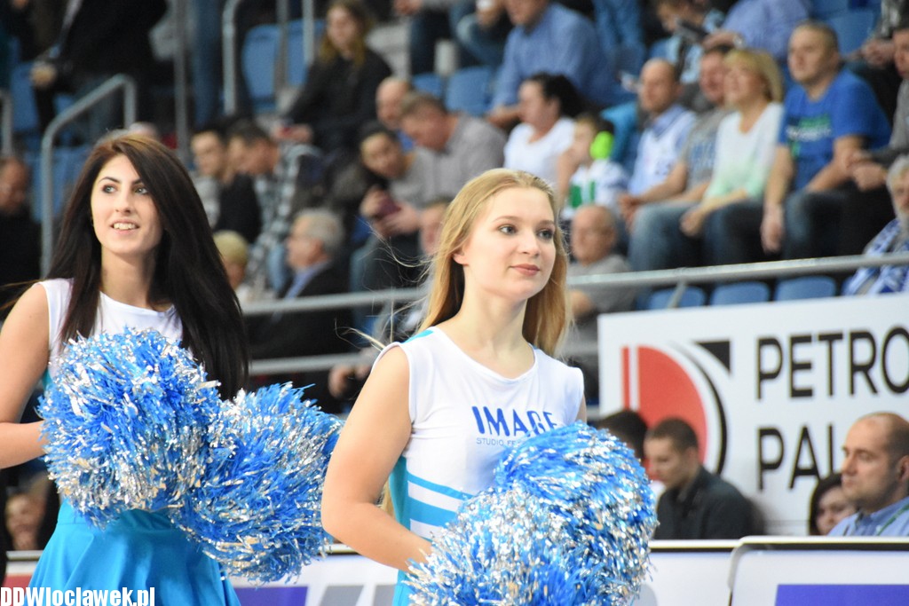 Cheerleaderki na meczu Anwil - Trefl