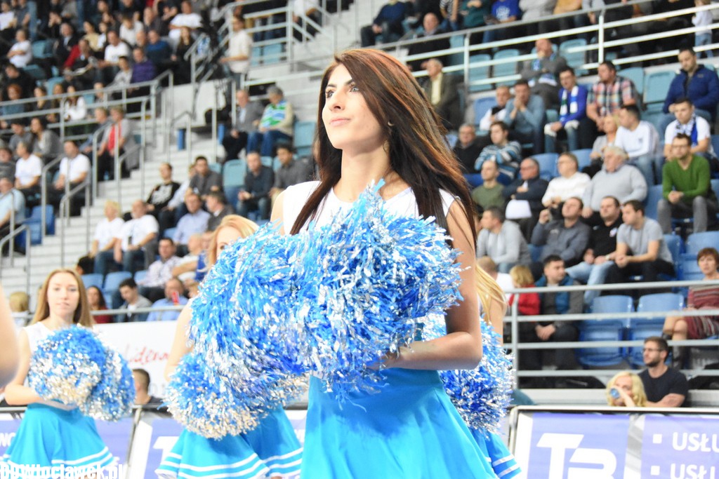 Cheerleaderki na meczu Anwil - Trefl