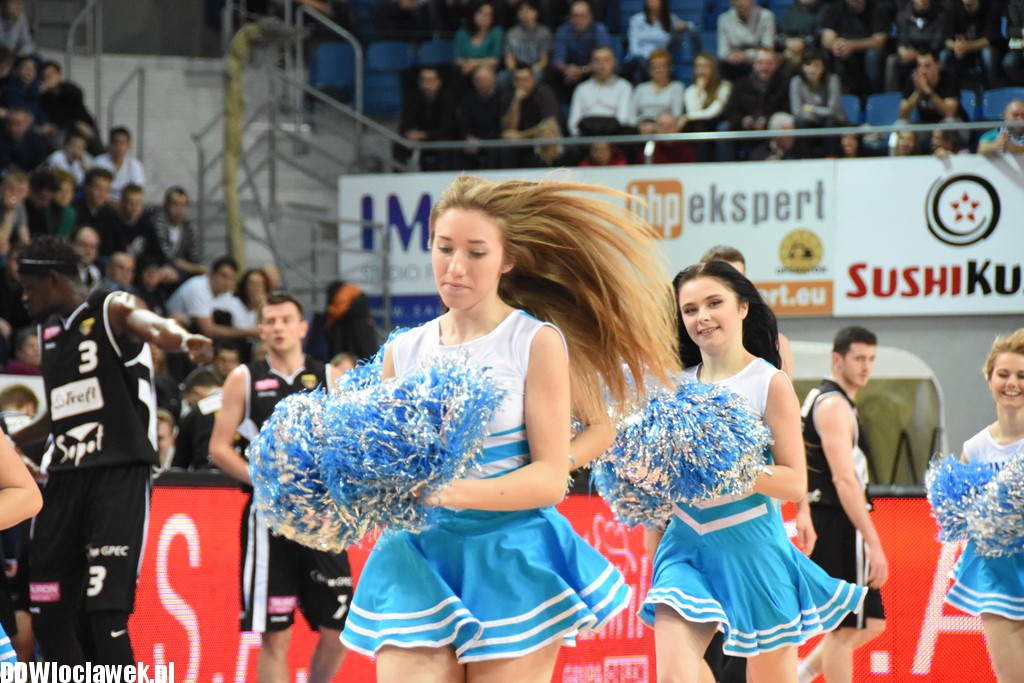 Cheerleaderki na meczu Anwil - Trefl