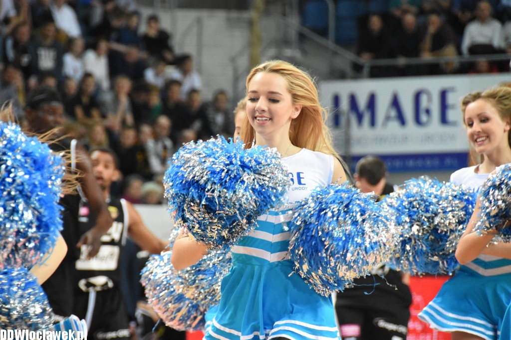 Cheerleaderki na meczu Anwil - Trefl