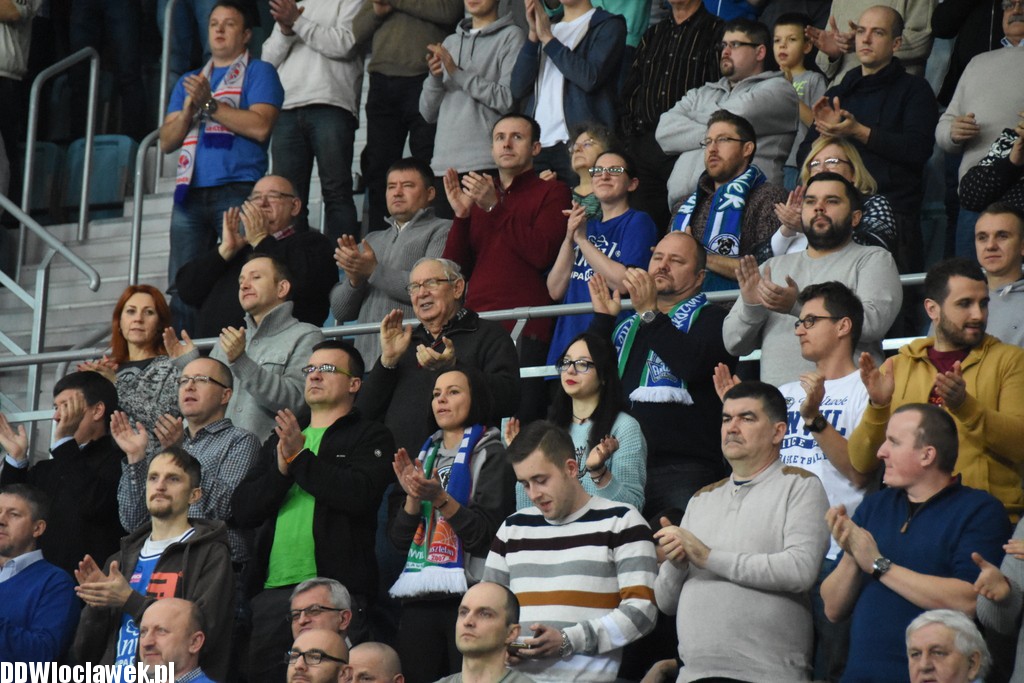 Kibice na meczu Anwil - Toruń