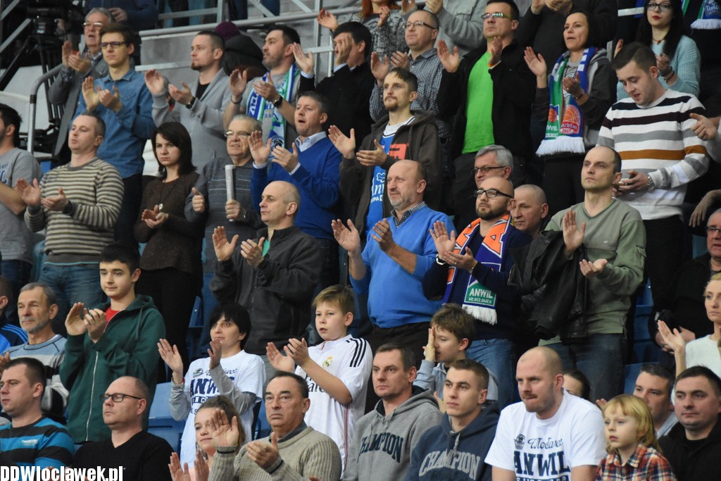 Kibice na meczu Anwil - Toruń