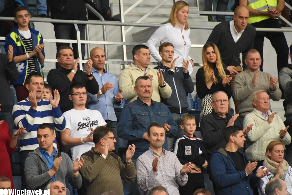 Kibice na meczu Anwil - Toruń