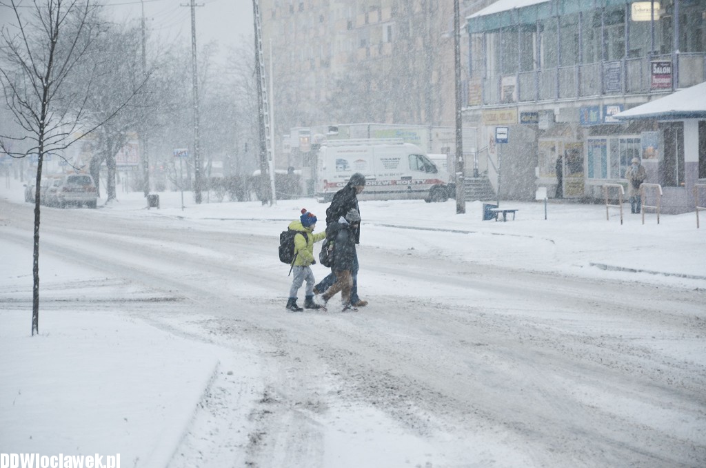 Śnieżna zima przyszła do Włocławka