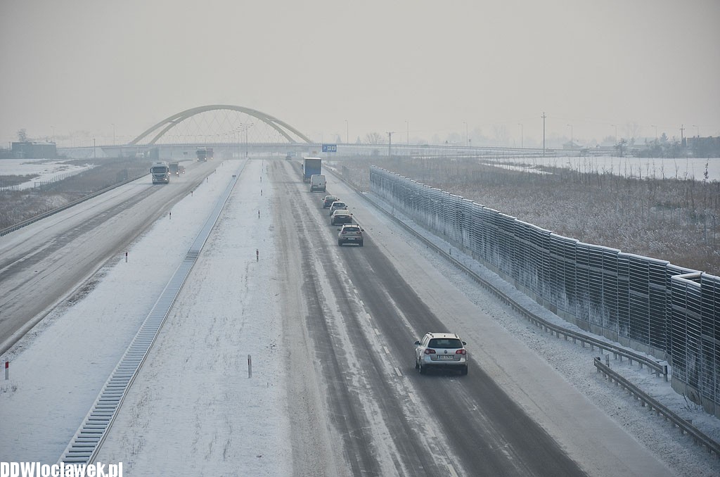 Zima na autostradzie A1 pod Włocławkiem
