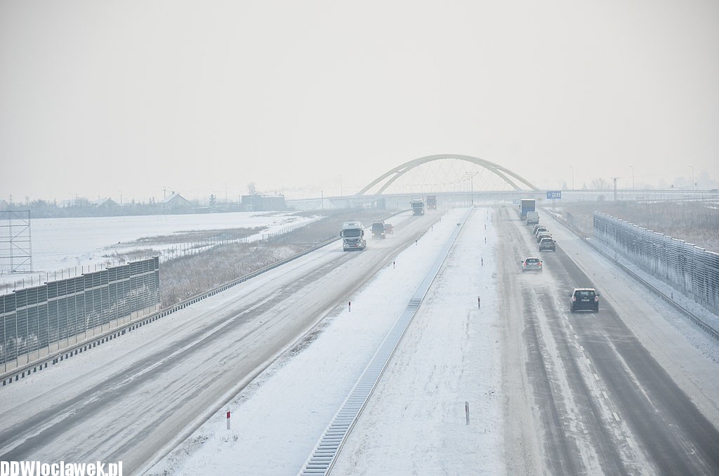 Zima na autostradzie A1 pod Włocławkiem