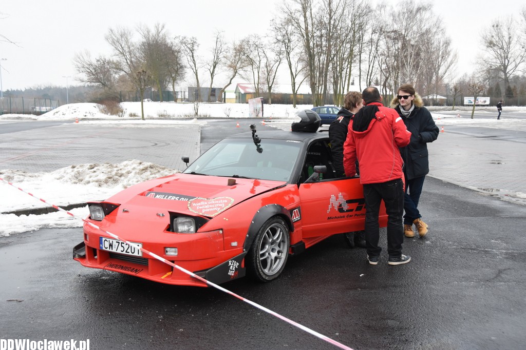 Motoorkiestra przy Hali Mistrzów