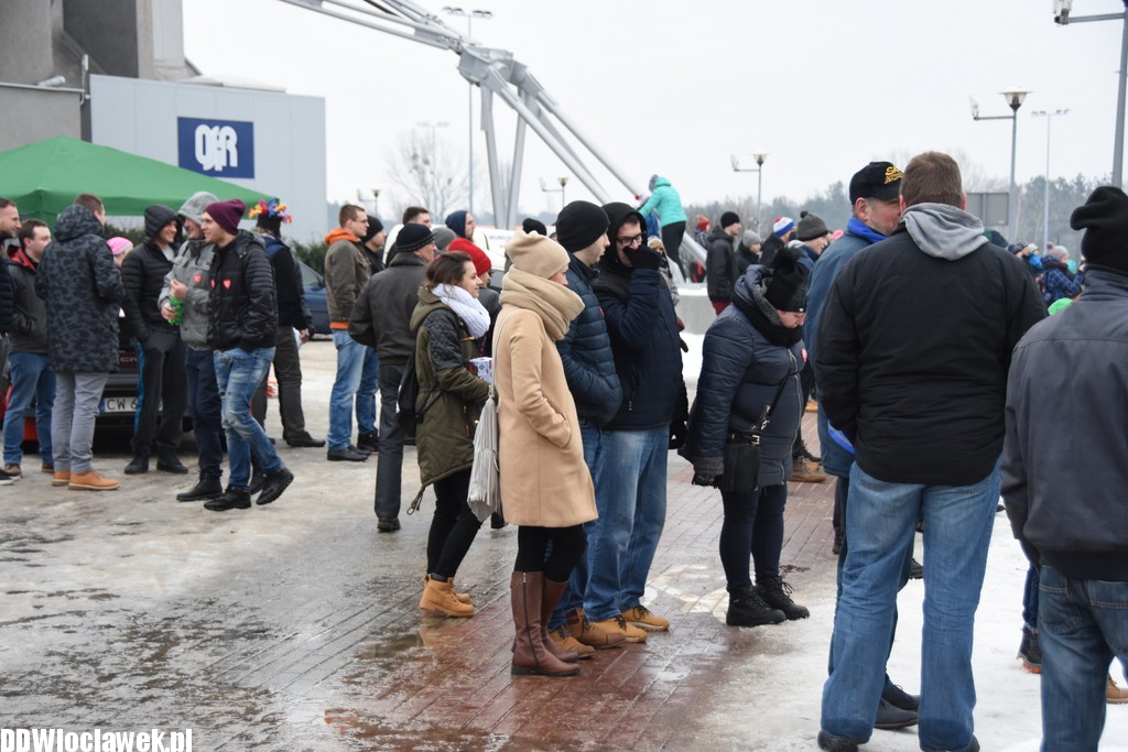 Motoorkiestra przy Hali Mistrzów