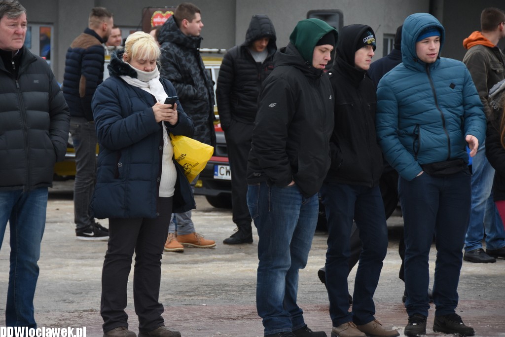 Motoorkiestra przy Hali Mistrzów