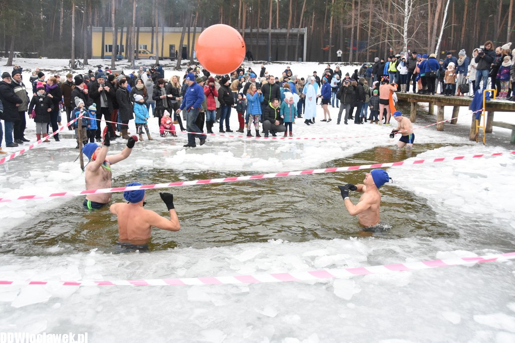 Światełko do nieba z przerębla